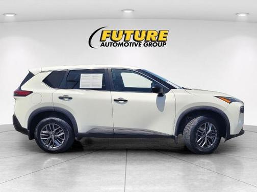 Glacier White 2021 Nissan Rogue S