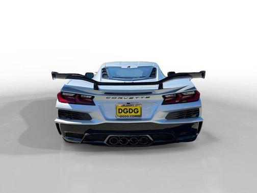 Blade Silver Metallic 2026 Chevrolet Corvette Z06