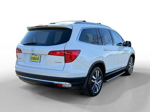 2018 Honda Pilot Touring