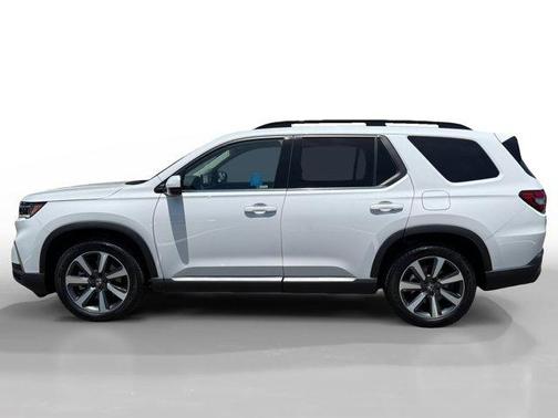Platinum White Pearl 2024 Honda Pilot Touring