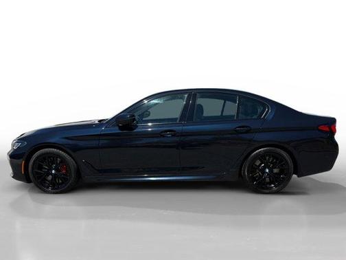 2022 BMW 540 i