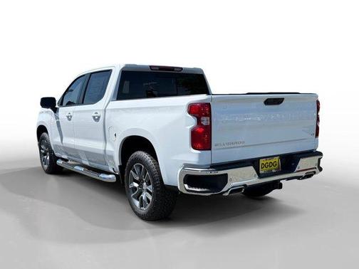 Summit White 2026 Chevrolet Silverado 1500 LT