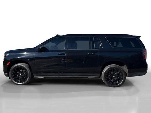 2022 Chevrolet Suburban RST