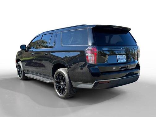 2022 Chevrolet Suburban RST