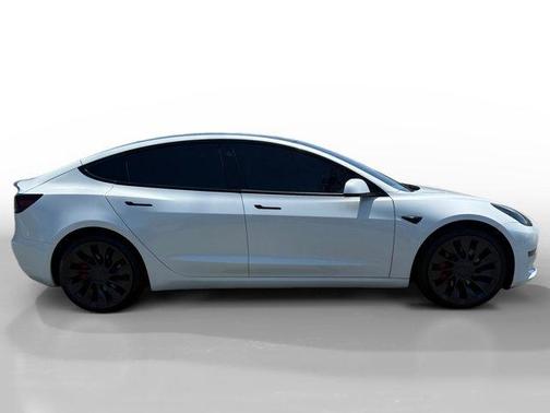 2023 Tesla Model 3 Performance
