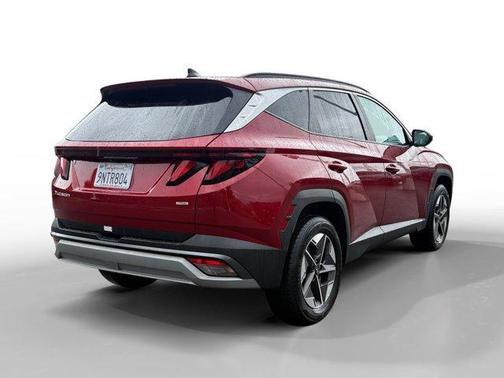 Red 2025 Hyundai TUCSON SEL