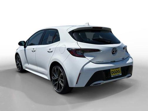 White 2022 Toyota Corolla Hatchback XSE
