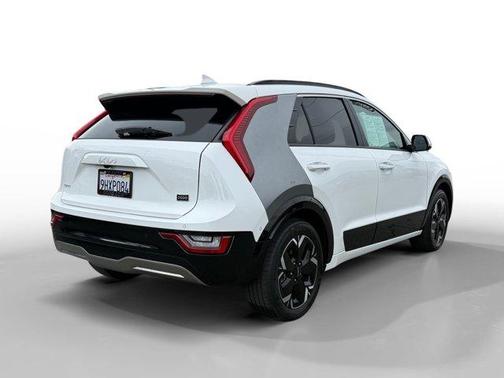 2023 Kia Niro EV Wave
