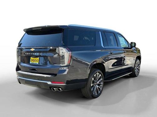 2025 Chevrolet Suburban High Country