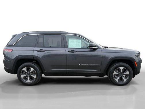 2022 Jeep Grand Cherokee 4xe Base