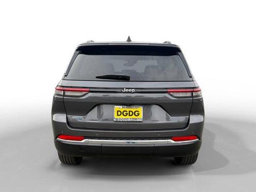 2022 Jeep Grand Cherokee 4xe Base