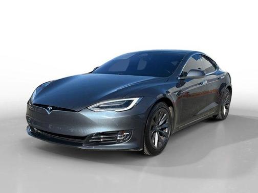 2020 Tesla Model S Long Range