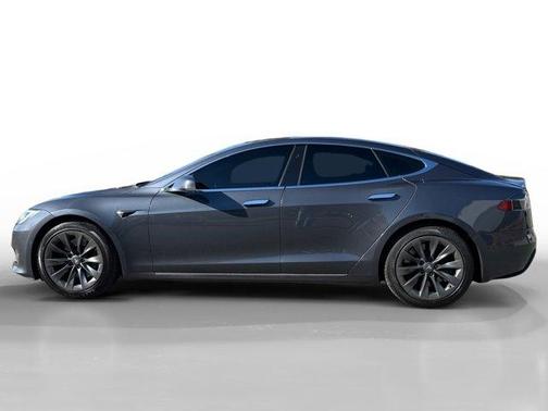 2020 Tesla Model S Long Range