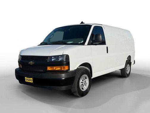 2025 Chevrolet Express 2500 Work Van