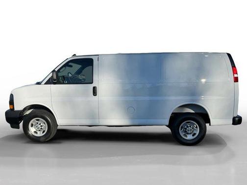 2025 Chevrolet Express 2500 Work Van
