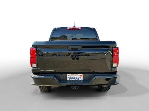 2023 Chevrolet Colorado WT