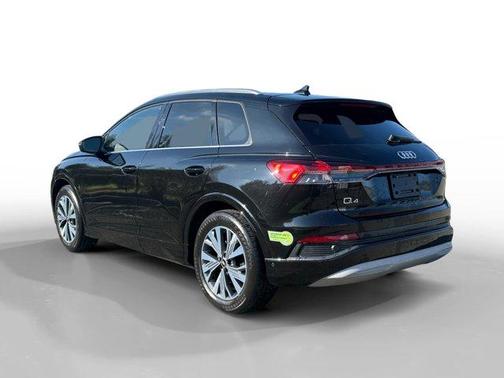 2023 Audi Q4 e-tron 40 Premium Plus