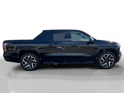 2024 Chevrolet Silverado EV RST