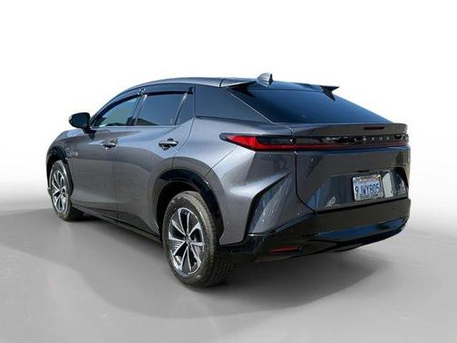 2023 Lexus RZ 450e Premium
