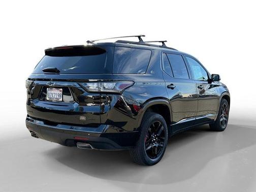 2021 Chevrolet Traverse Premier