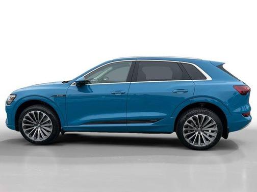 2019 Audi e-tron Prestige