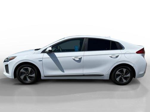 2018 Hyundai IONIQ Hybrid SEL