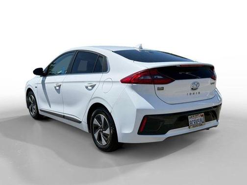 2018 Hyundai IONIQ Hybrid SEL