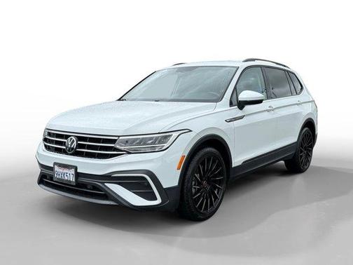 Pure White 2023 Volkswagen Tiguan 2.0T S