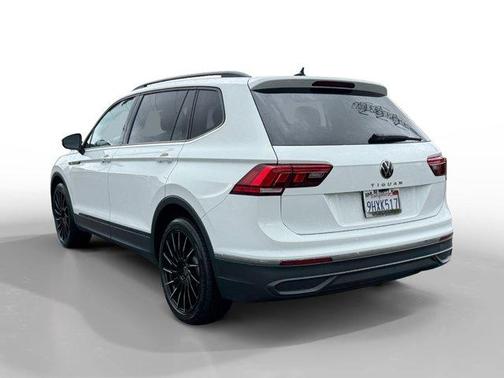 Pure White 2023 Volkswagen Tiguan 2.0T S