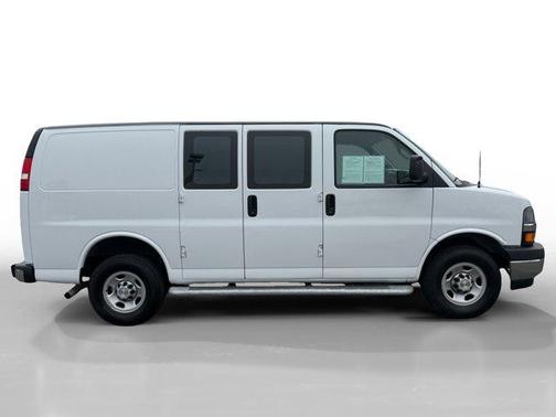 2024 Chevrolet Express 2500 Work Van