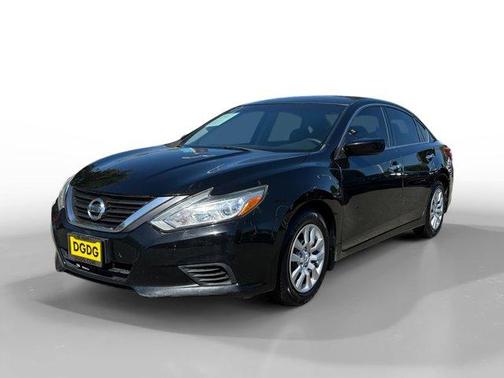 Black 2016 Nissan Altima 2.5 S
