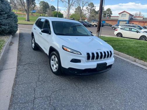 2016 Jeep Cherokee Sport