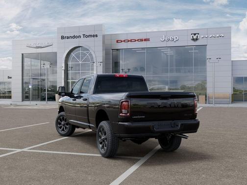 Diamond Black Crystal Pearlcoat 2026 RAM 2500 Lone Star Crew Cab 4x4 6'4' Box