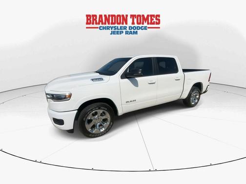 Bright White Clearcoat 2026 RAM 1500 Big Horn/Lone Star