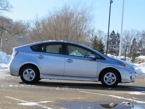 2010 Toyota Prius V