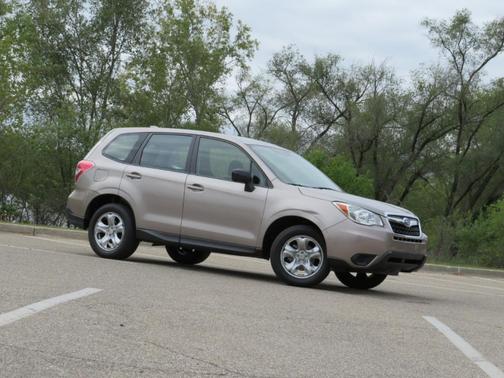 2016 Subaru Forester 2.5i