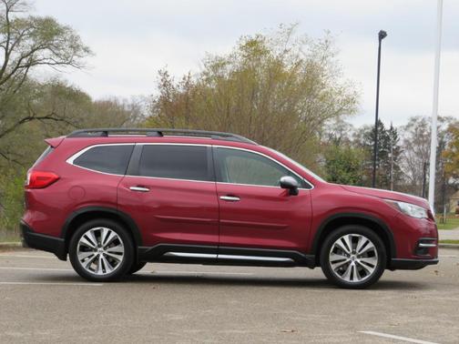 2019 Subaru Ascent Touring 7-Passenger
