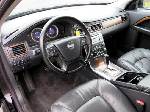 2011 Volvo XC70 3.2