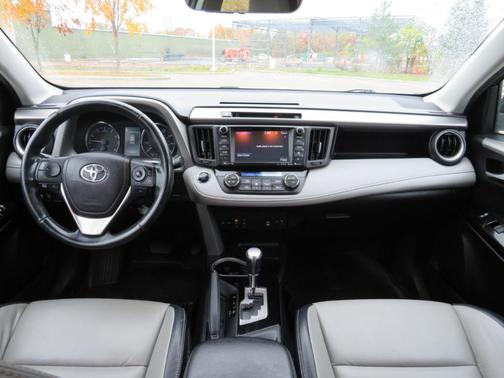 2016 Toyota RAV4 Limited