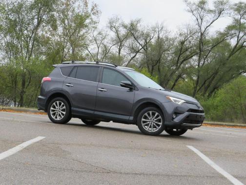 2016 Toyota RAV4 Limited
