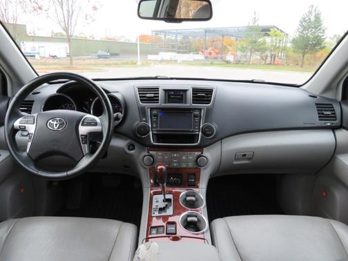 2013 Toyota Highlander Limited