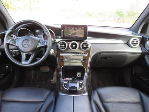 2017 Mercedes-Benz GLC 300 Base 4MATIC