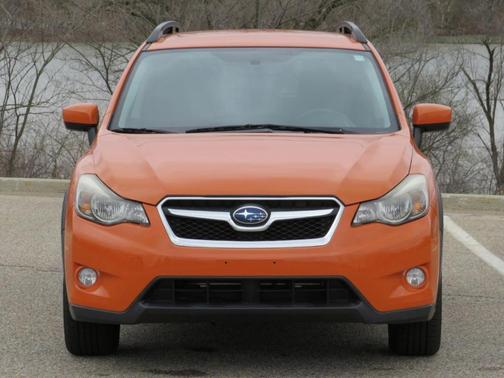 Tangerine Orange Pearl 2015 Subaru XV Crosstrek 2.0i Premium