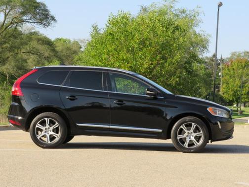 2015 Volvo XC60 T6 Premier Plus
