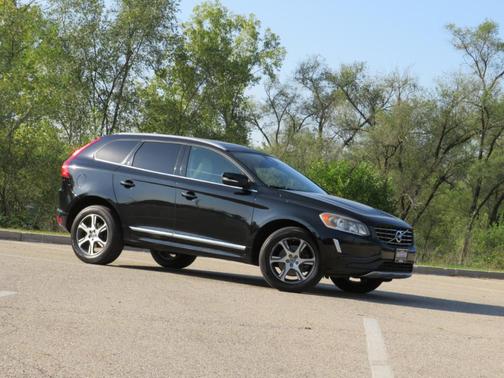 2015 Volvo XC60 T6 Premier Plus