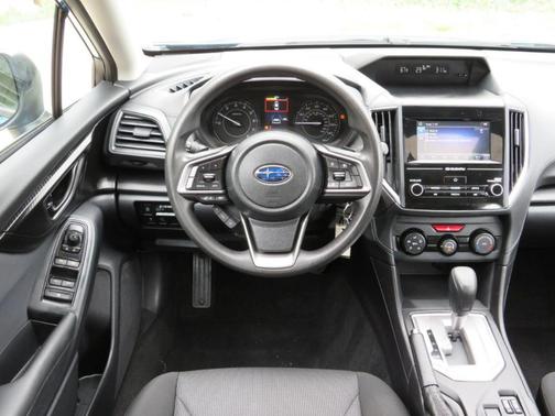 Island Blue Pearl 2018 Subaru Impreza 2.0i Premium