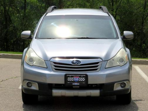 2011 Subaru Outback 3.6R Limited
