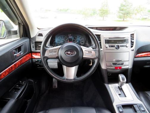 2011 Subaru Outback 3.6R Limited