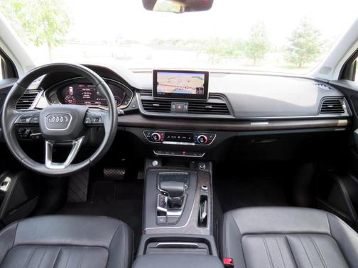 2019 Audi Q5 2.0T Premium Plus