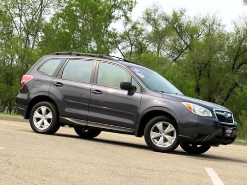 2015 Subaru Forester 2.5i